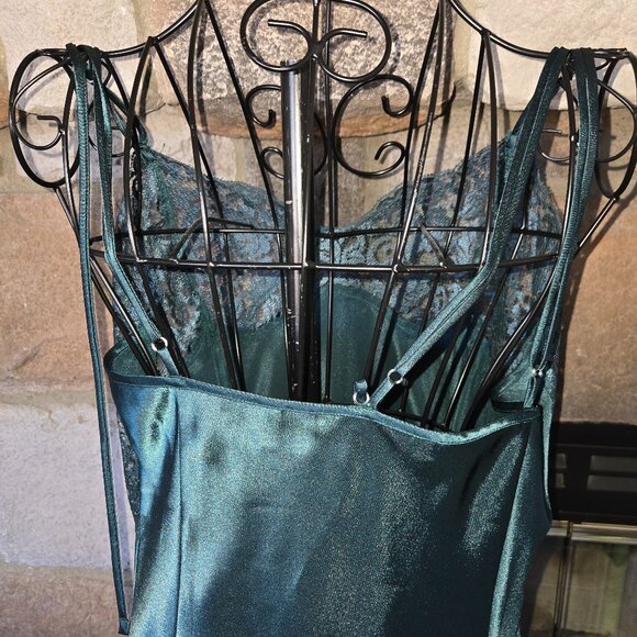 Victoria's Secret Dark Green Lace Slip Dress - Picture 4 of 12